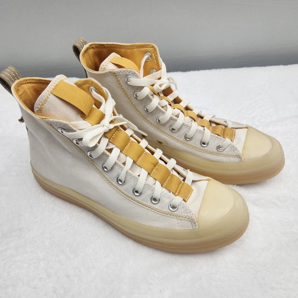 Vtg Converse High-Top Sneakers in Cream and Yellow Mens 10 Woman 12 - Picture 3 of 9